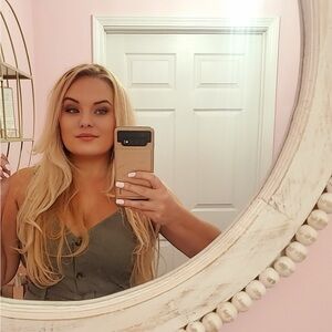 Meet your Posher, Jessica